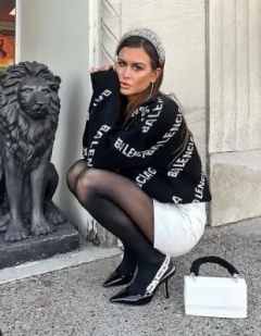удлинённый оверсайз свитер в стиле BALENCIAGA фото 1065426878